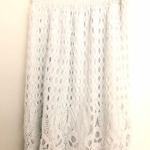 FUN & FLIRTY WHITE SKIRT SZ LG